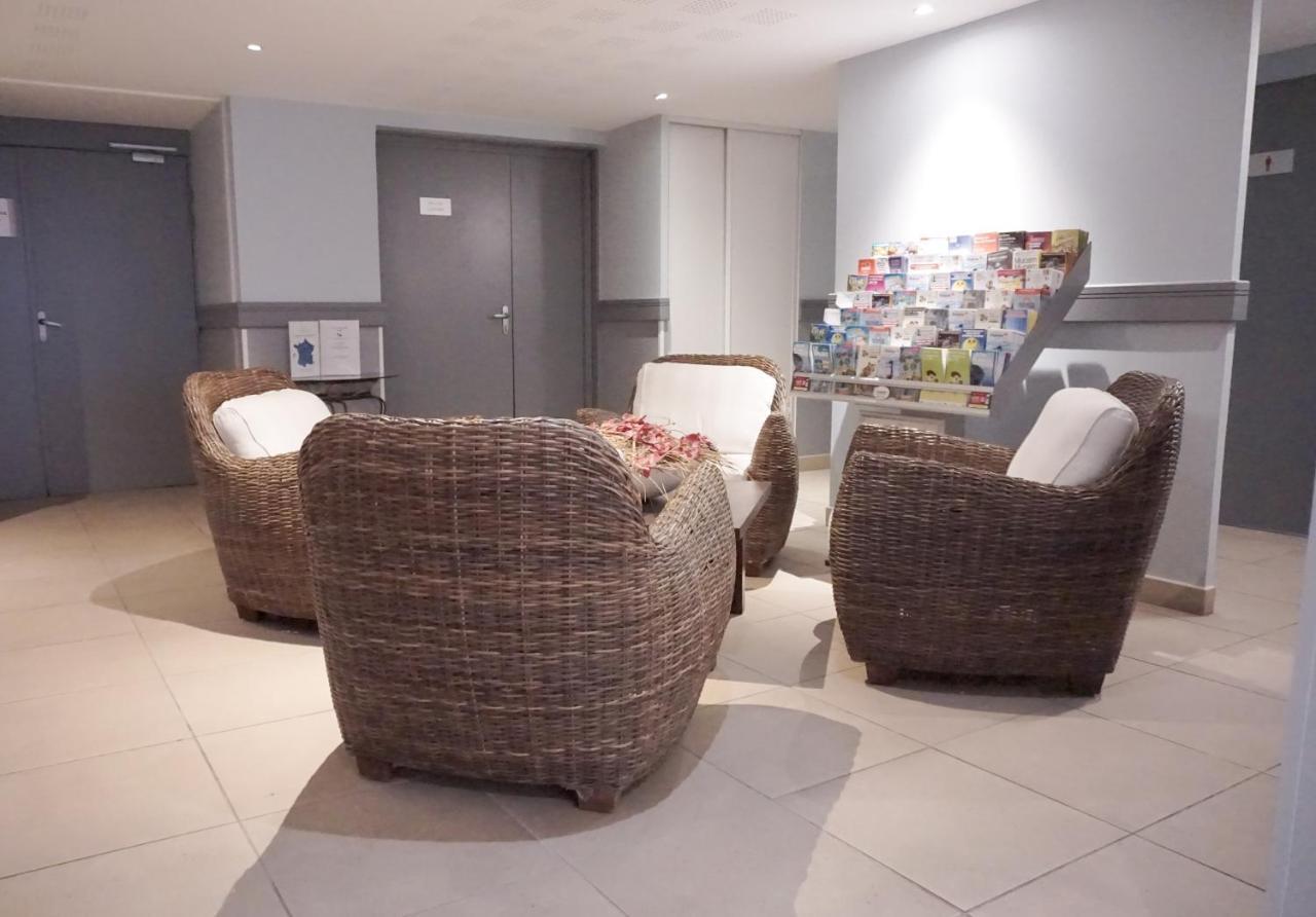 Comfort Aparthotel Six-Fours ซิ-ฟูร์-เล-ปลาจ ภายนอก รูปภาพ